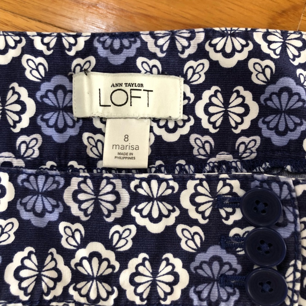 Ann Taylor Loft Marisa Capri pants - Picture 3 of 5